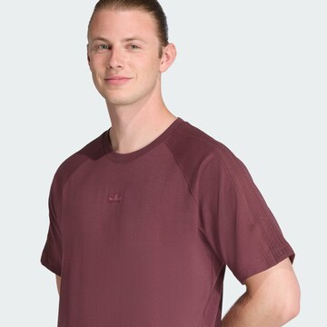 ADIDAS ORIGINALS T-Shirt 'Premium Essentials' in Rot