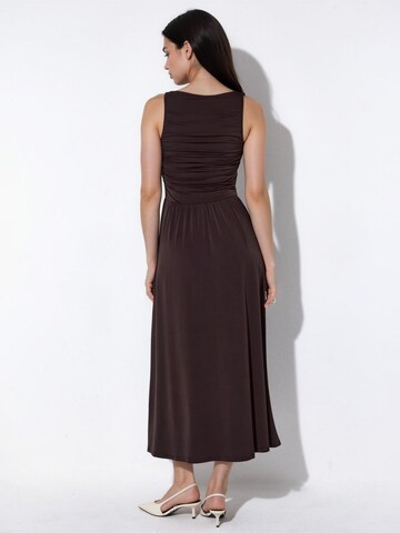 Robe Hiccup en marron