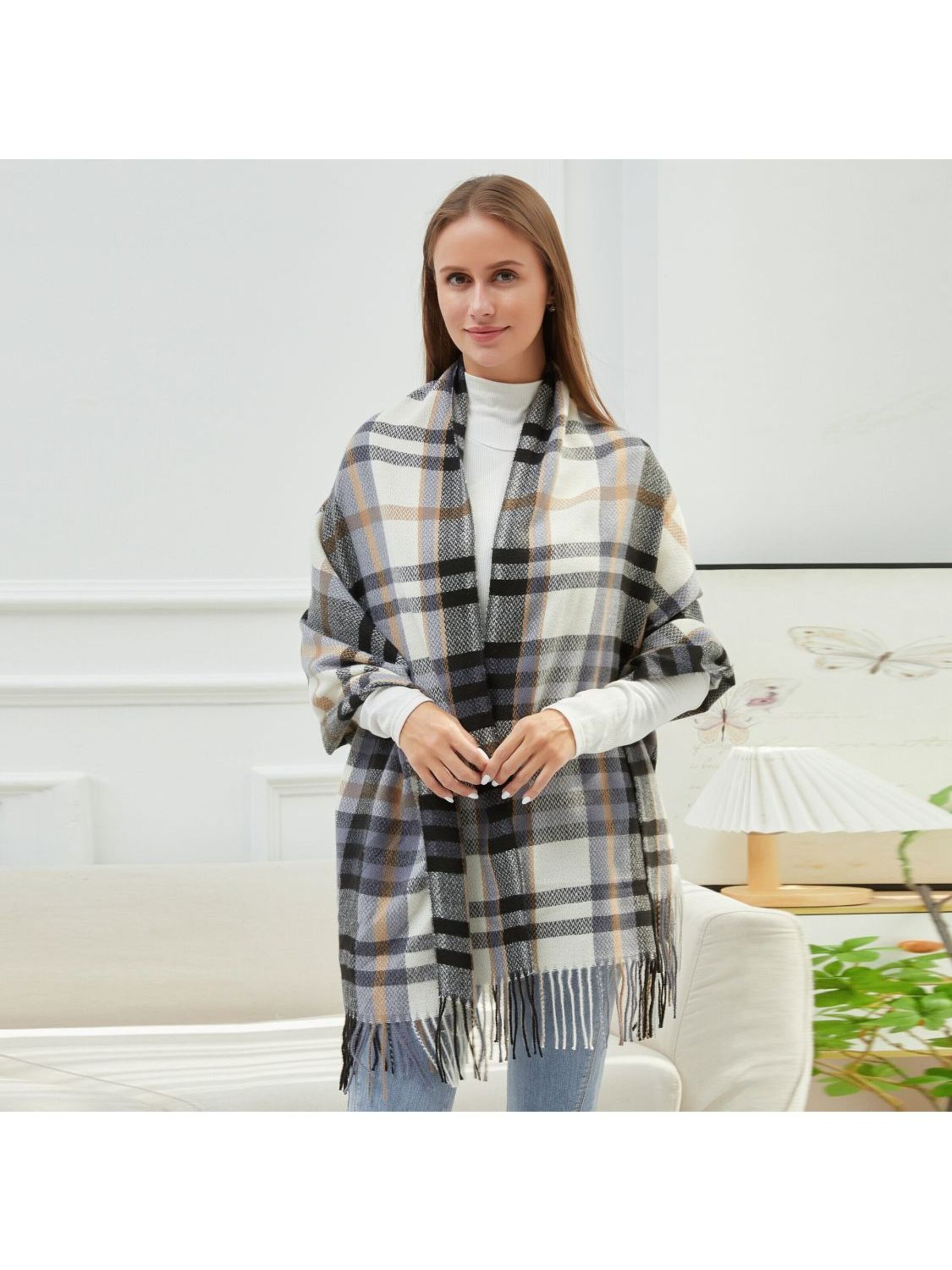 alberto cabale Scarf 'VALENTINA' in Black