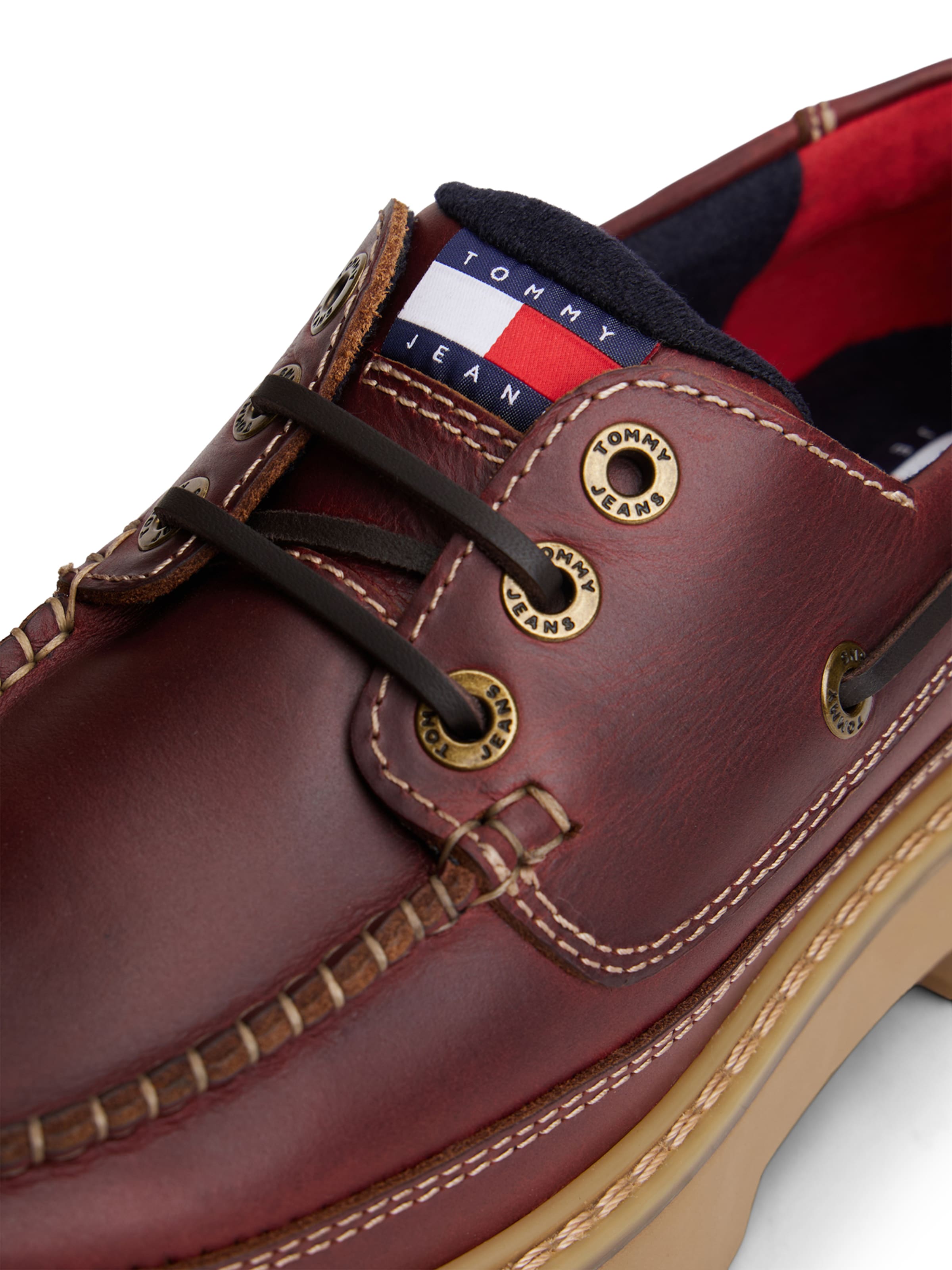 Tommy Jeans Nöörking 'ARCHIVE '01', värv pruun