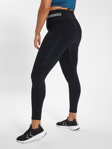 Hummel Skinny Leggings in Schwarz