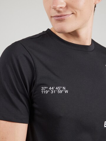 THE NORTH FACE Functioneel shirt 'MOUNTAIN FOUNDATION COORDINATES' in Zwart