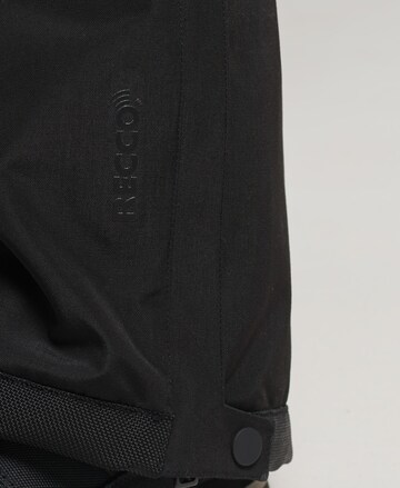Regular Pantalon de sport 'ULTIMATE RESCUE' Superdry en noir
