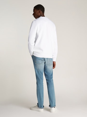 TOMMY HILFIGER Sweatshirt in White
