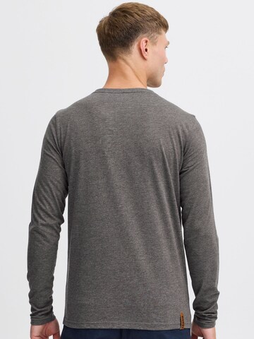 Maglietta 'Volko' di !Solid in grigio