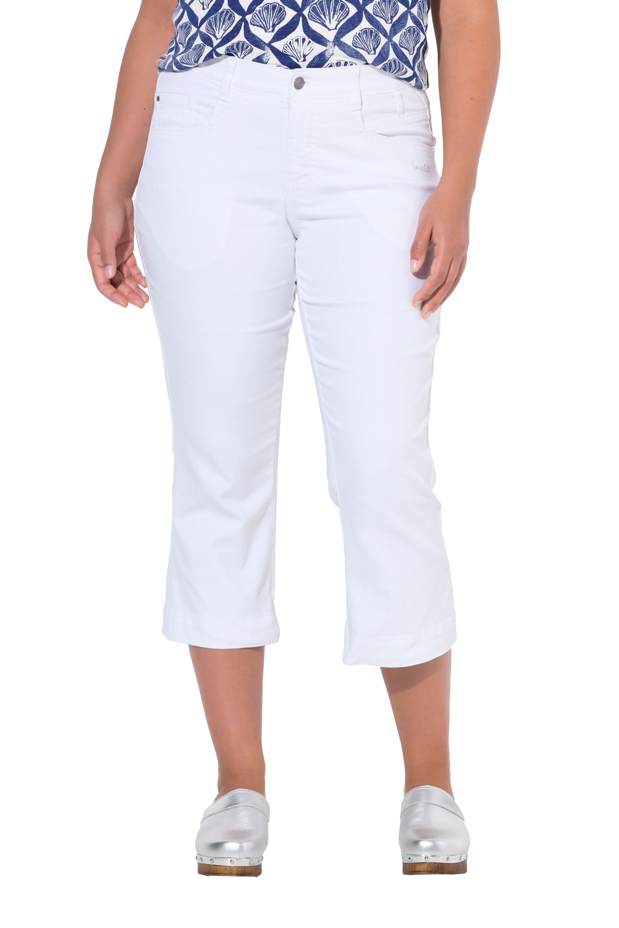 LAURASØN Flared Jeans in White: front