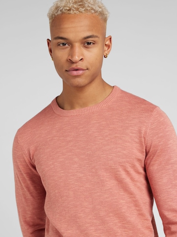 Pullover di NOWADAYS in rosso