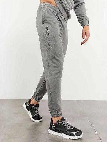 Survêtement Tommy Life en gris