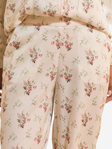 Pantaloncini da pigiama 'Artlight' di ETAM in beige