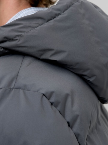 Giacca invernale di JACK & JONES in grigio