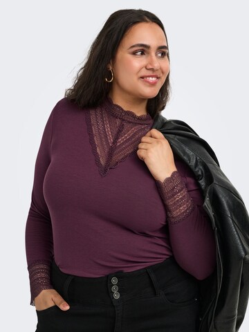 T-shirt 'CARTilde' ONLY Carmakoma en rouge