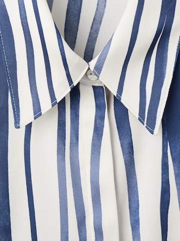 MANGO Blouse 'IDEALE' in Blauw