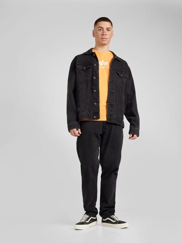ALPHA INDUSTRIES T-Shirt in Orange