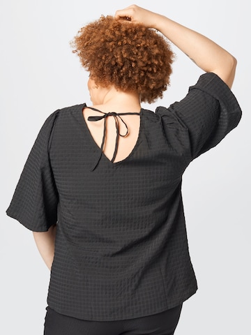 Camicia da donna 'Jocia' di KAFFE CURVE in nero