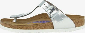 BIRKENSTOCK Sandalen 'Gizeh' in Zilver