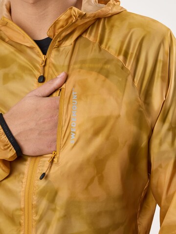 SWEDEMOUNT Athletic Jacket in Yellow