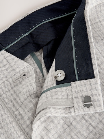 Next Regular Pantalon in Grijs