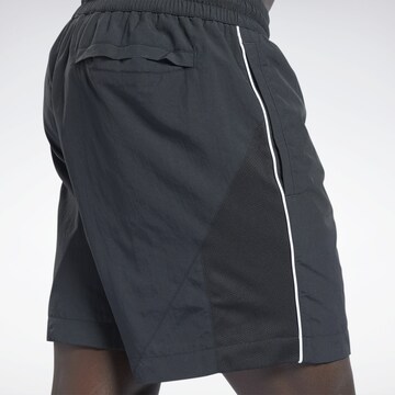 Reebok Regular Broek 'Vector' in Zwart