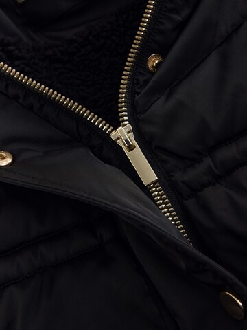 Next - Abrigo en negro