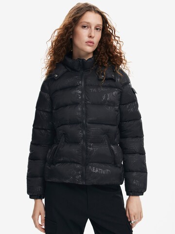 Veste d’hiver Desigual en noir : devant