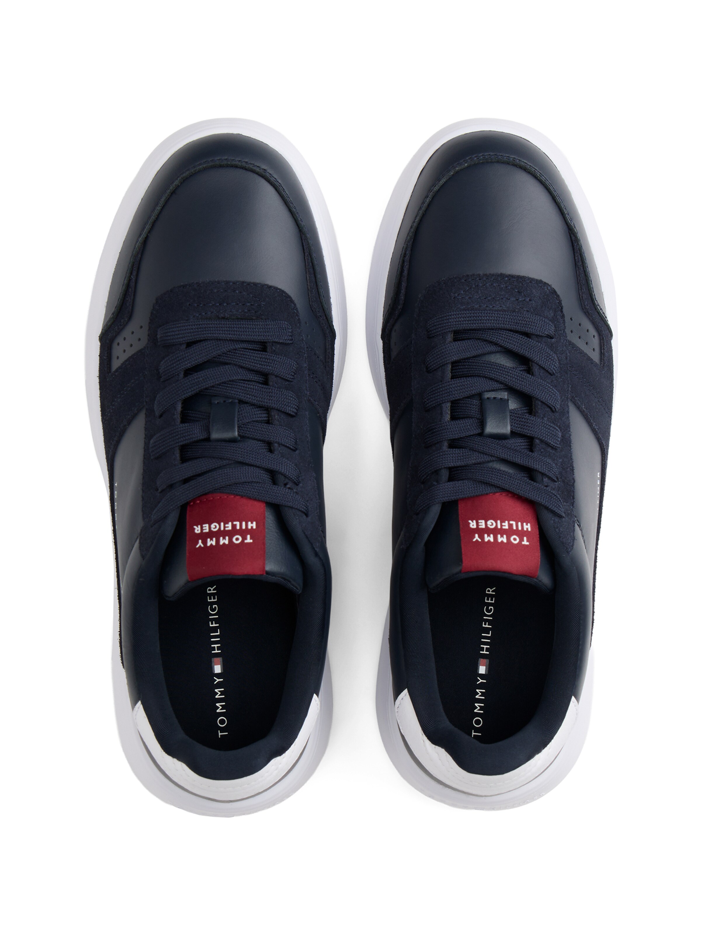 TOMMY HILFIGER Sneakers laag in Blauw