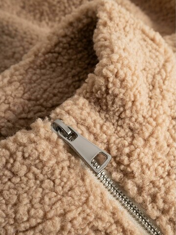 Noella Jacket ' N-Mable Jacket ' in Beige