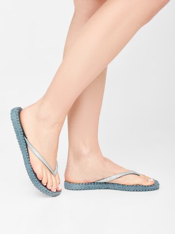 ILSE JACOBSEN - Sandalias de dedo 'Cheerful 01' en azul: frente
