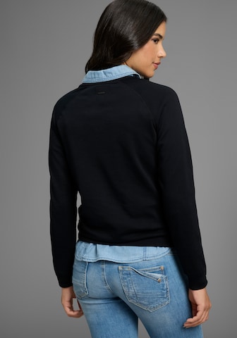 KangaROOS Sweatshirt in Black