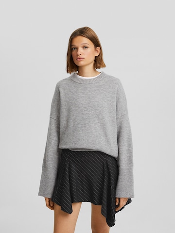 Bershka Skirt in Black: front