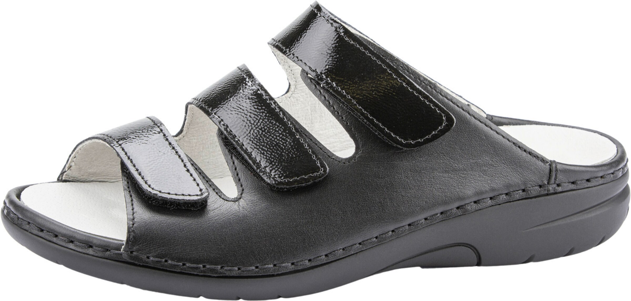 WALDLÄUFER Mules in Black: front