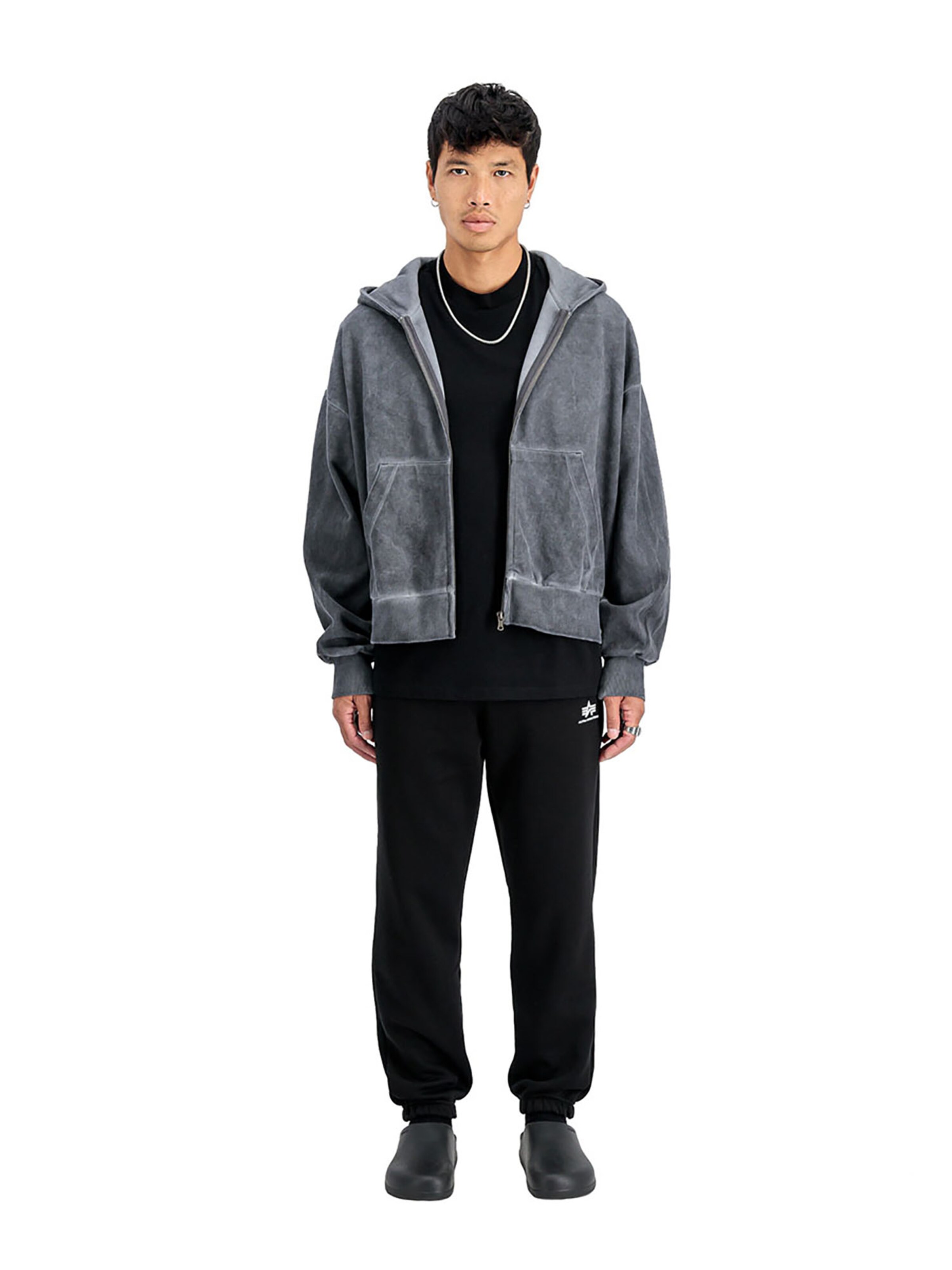 ALPHA INDUSTRIES Regular Pants in Black