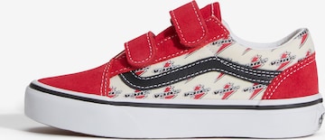 raudona VANS Sportbačiai 'Old Skool': priekis