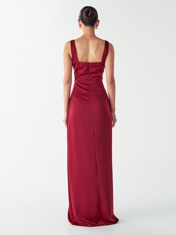 Willa Jurk 'DETROIT' in Rood: terug
