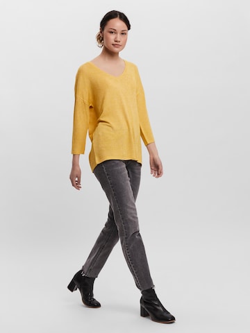 VERO MODA Sweater 'Brianna' in Yellow