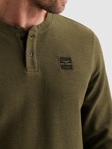 Coupe regular Chemise 'Henley T-shirt with long sleeves' PME Legend en vert