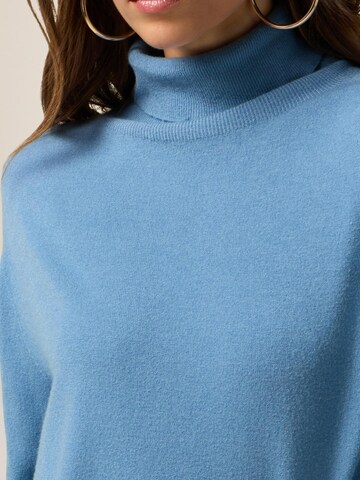 Pull-over oltre en bleu