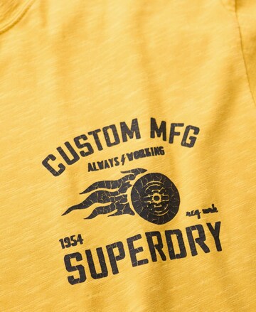 T-Shirt Superdry en jaune