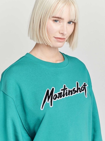 ABOUT YOU x StayKid Sweatshirt ' Freunde vom Martinshof' i blå