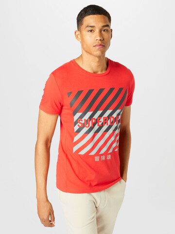 Superdry Rovný strih Funkčné tričko - Červená: predná strana