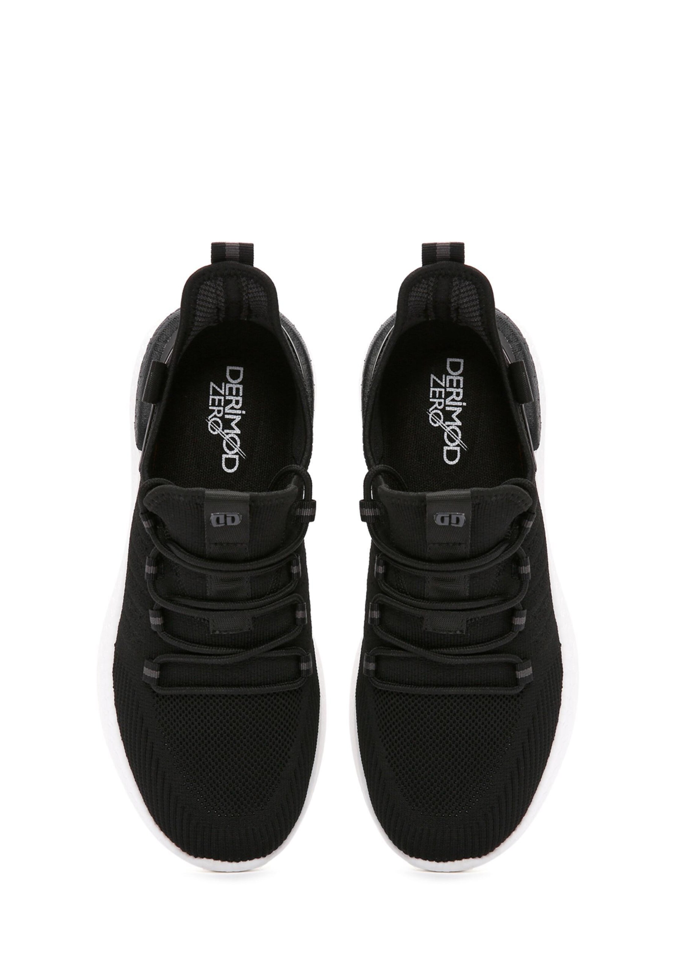 Baskets basses Derimod en noir