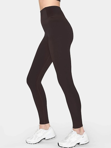 Girlfriend Collective regular Bukser ' Float ' i brun