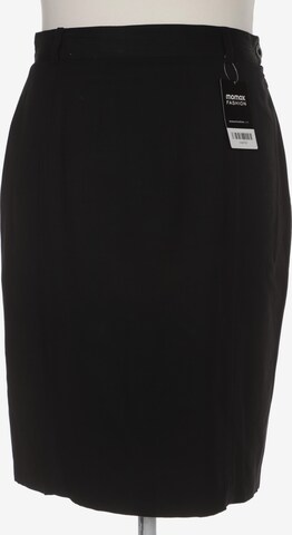 apriori Skirt in XL in Black: front