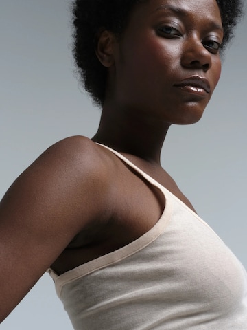 Seamless Basic Top in Beige