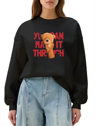 Felpa 'Women's Oversized Sweatshirt with Hikuma Print, Warm Fleece Blend' di GORHEY in nero: frontale