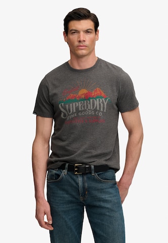 Superdry & Co Shirt 'Outdoors Mountain' in Grijs: voorkant