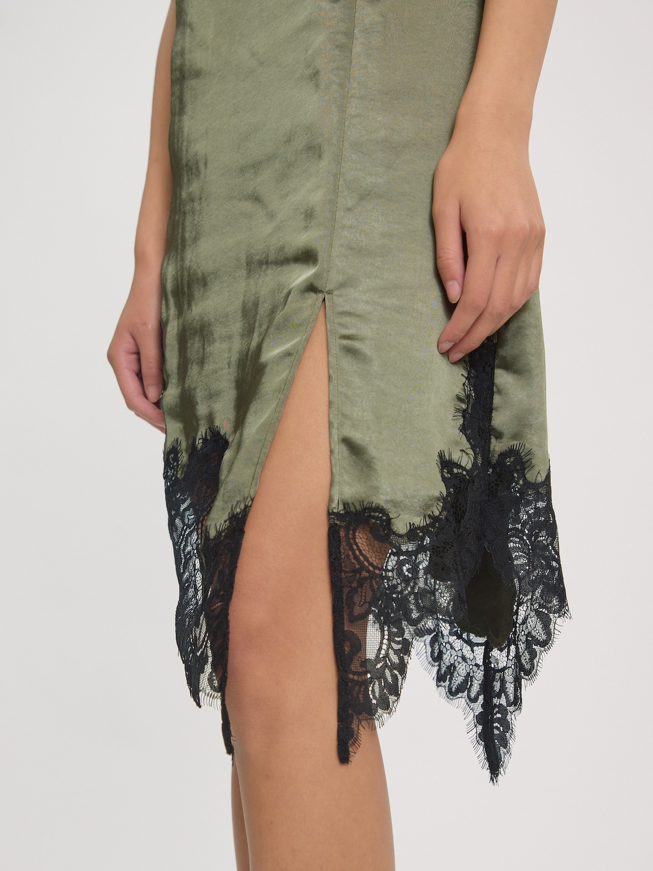 EDITED Novedades Vestido 'Nuzana' verde