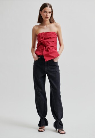 SECOND FEMALE - Top em vermelho