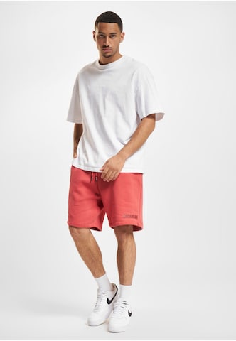 ROCAWEAR Regular Trousers in Red