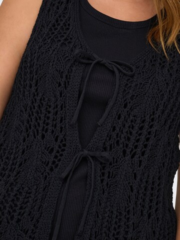 ONLY Carmakoma - Chaleco de punto 'CARLIZZY' en negro