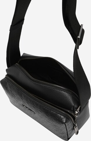 Calvin Klein - Bolso de hombro en negro